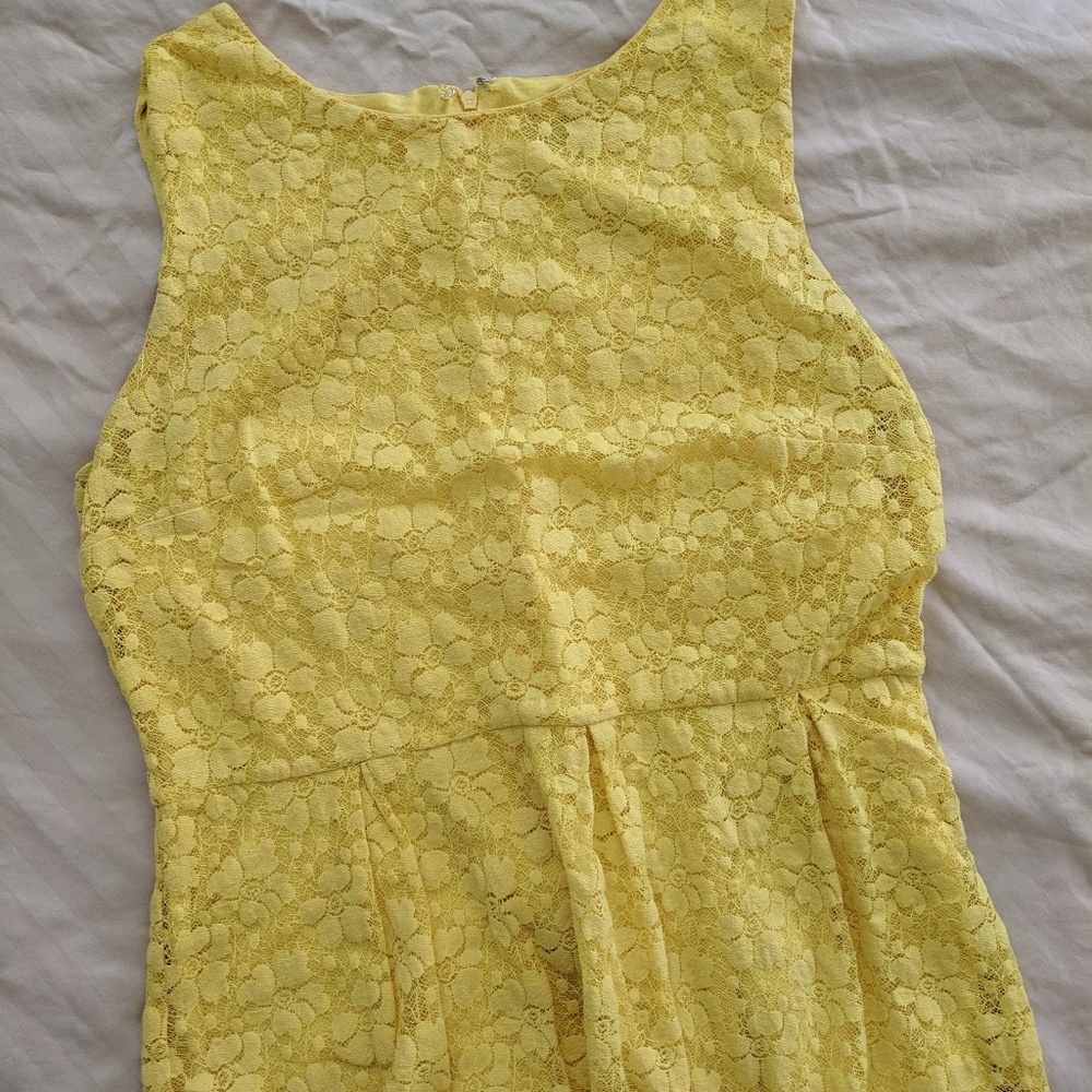 Yellow sleeveless dress